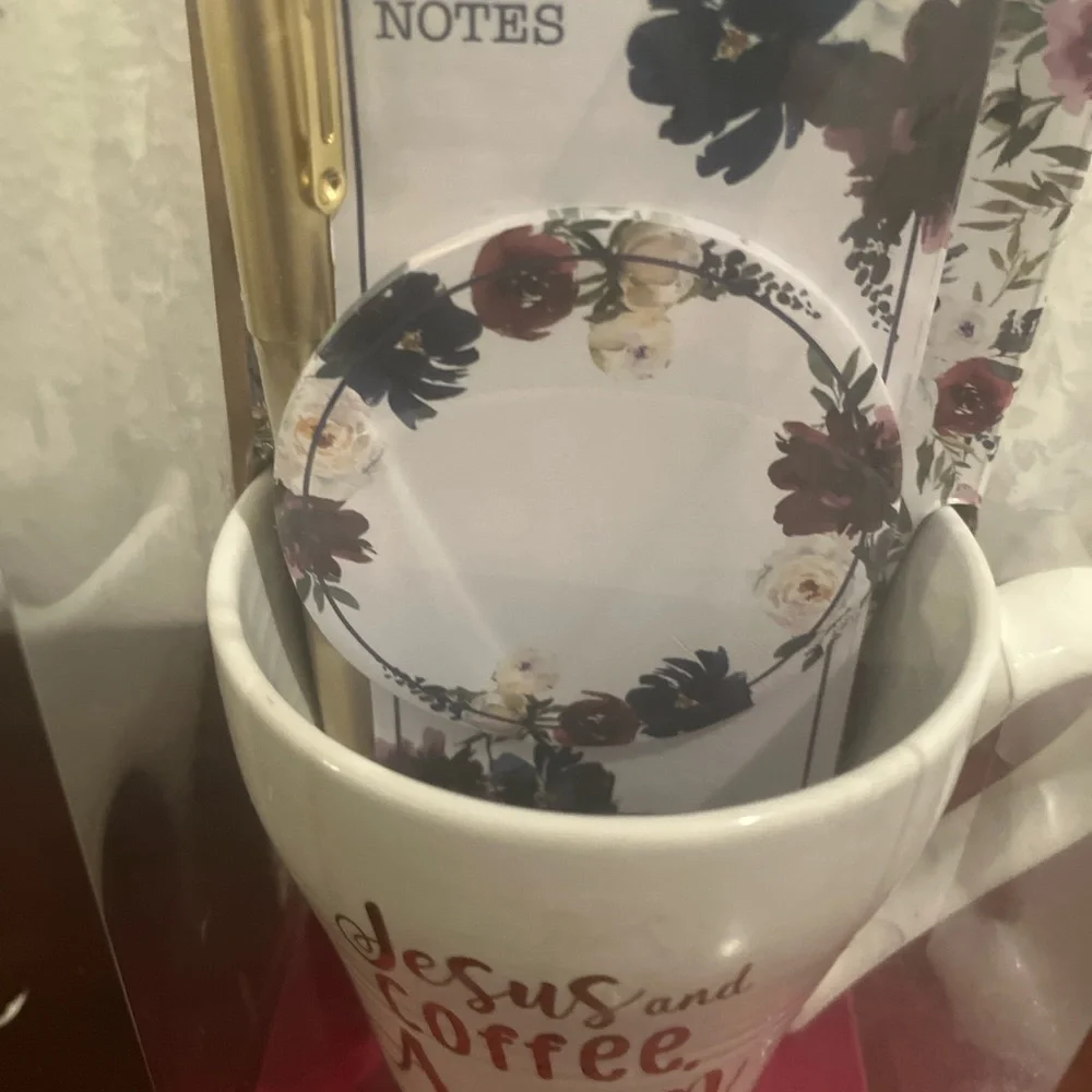 Faith Coffee Mug Gift Set . Mug + Pen + Notes . New in Box